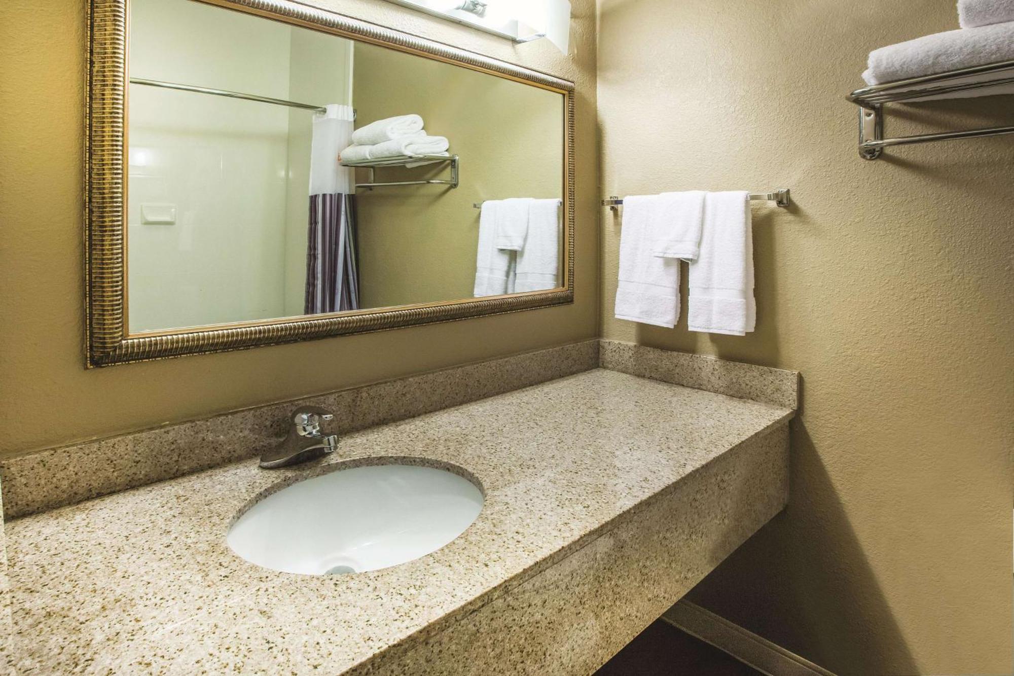 La Quinta Inn By Wyndham Indianapolis North Buitenkant foto