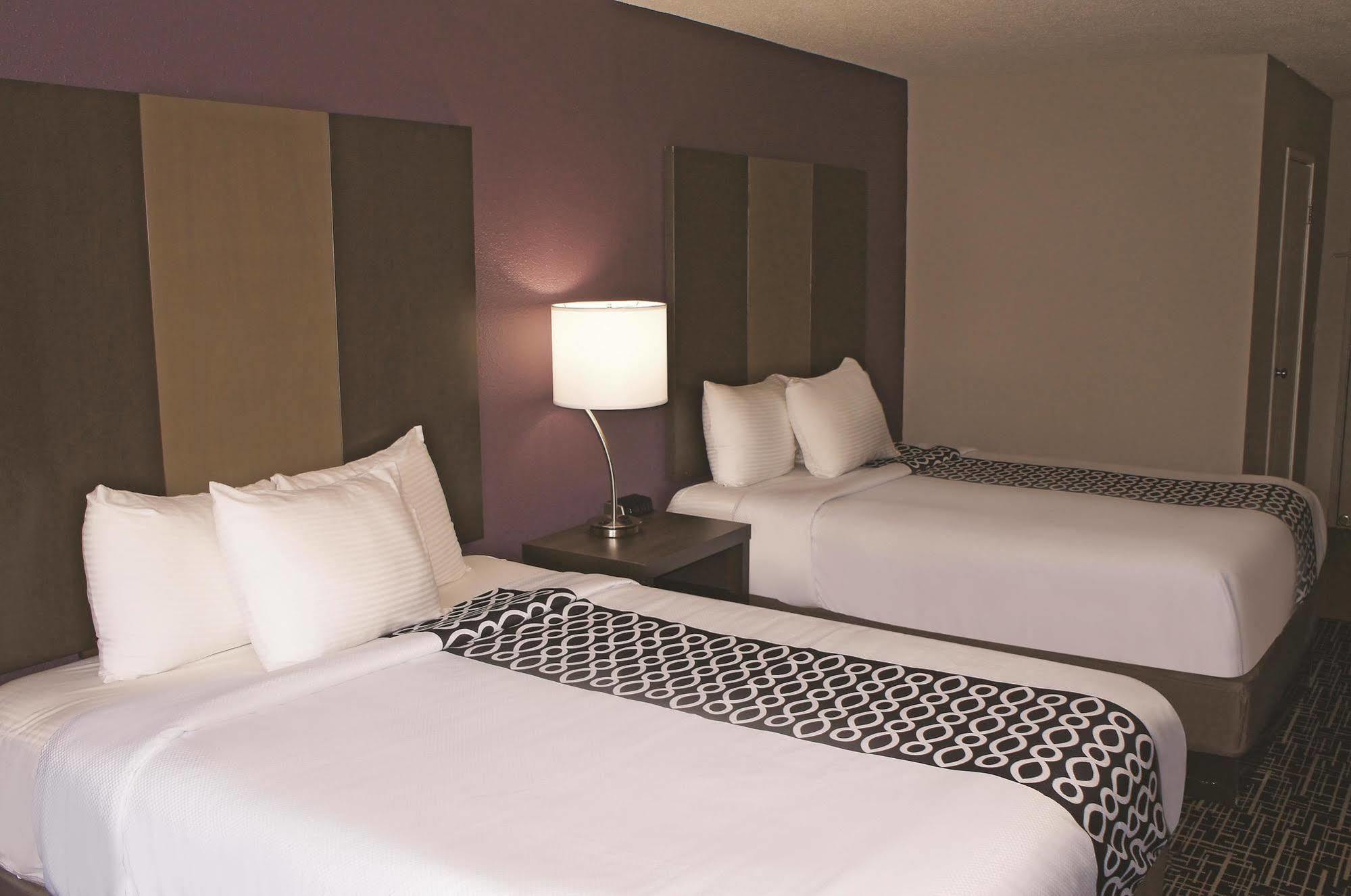 La Quinta Inn By Wyndham Indianapolis North Buitenkant foto